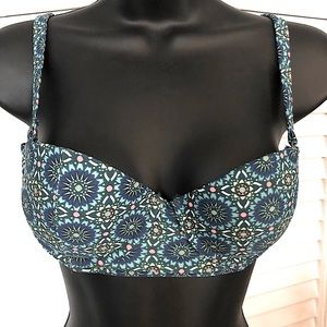 NWT Old Navy Bikini Top Blue multicolored Size X-S